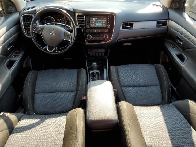 Photo 8 from auction – 2017 MITSUBISHI OUTLANDER with VIN JA4AD2A32HZ035881