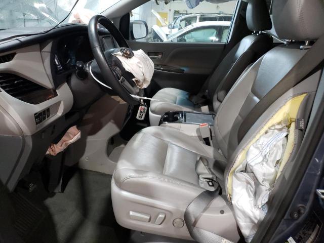 Photo 7 from auction – 2017 TOYOTA SIENNA XLE with VIN 5TDDZ3DC2HS182404
