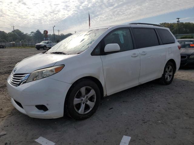 TOYOTA SIENNA LE 2015 with VIN 5TDKK3DC5FS532309 - Photo from auction