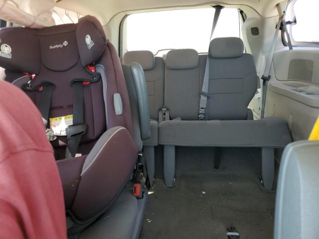 Photo 10 from auction – 2010 CHRYSLER TOWN & COU with VIN 2A4RR5D18AR492680