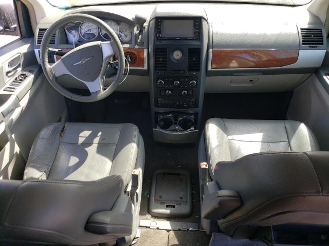Photo 8 from auction – 2008 CHRYSLER TOWN & COU with VIN 2A8HR54P68R692336