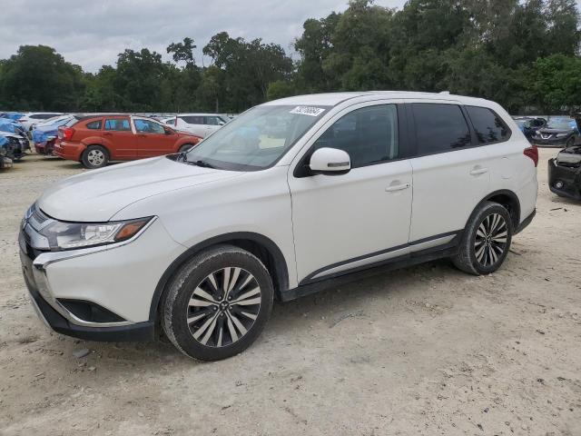 MITSUBISHI OUTLANDER 2019 with VIN JA4AD3A31KZ030085 - Photo from auction