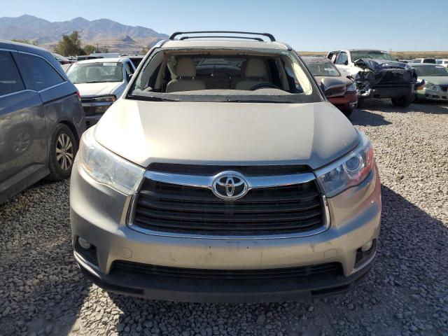 Photo 5 from auction – 2015 TOYOTA HIGHLANDER with VIN 5TDKKRFHXFS040905