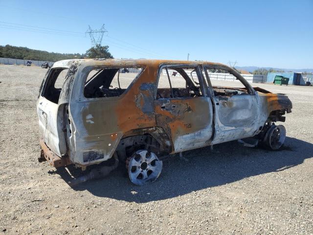 Photo 3 from auction – 2007 TOYOTA 4RUNNER SR with VIN JTEBU14R170125705