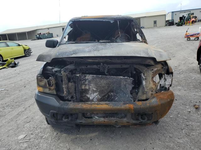 Photo 5 from auction – 2004 FORD EXCURSION with VIN 1FMSU43P24EA55860