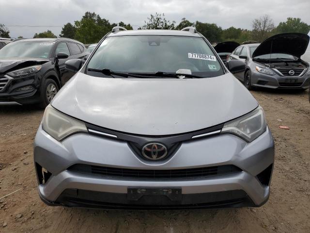 Photo 5 from auction – 2018 TOYOTA RAV4 LE with VIN 2T3BFREVXJW727062