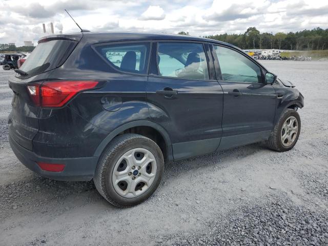 Photo 3 from auction – 2019 FORD ESCAPE S with VIN 1FMCU0F77KUC44225