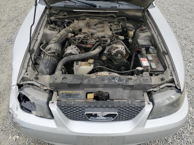 Photo 11 from auction – 2001 FORD MUSTANG with VIN 1FAFP404X1F198607