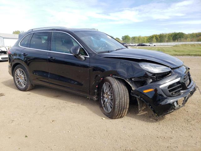 Photo 4 from auction – 2017 PORSCHE CAYENNE S with VIN WP1AB2A24HLA51911
