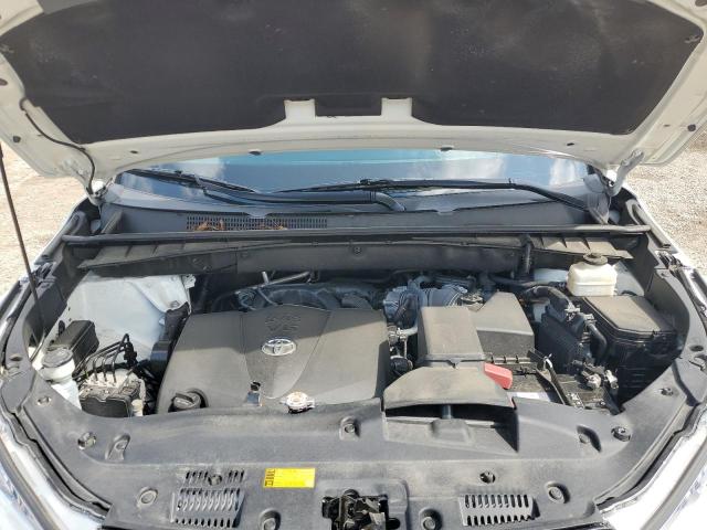 Photo 12 from auction – 2019 TOYOTA HIGHLANDER with VIN 5TDKZRFH4KS313939