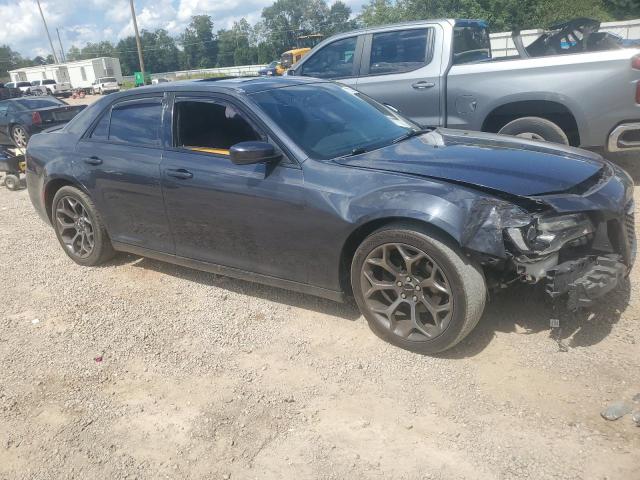 Photo 4 from auction – 2016 CHRYSLER 300 S with VIN 2C3CCABGXGH238680