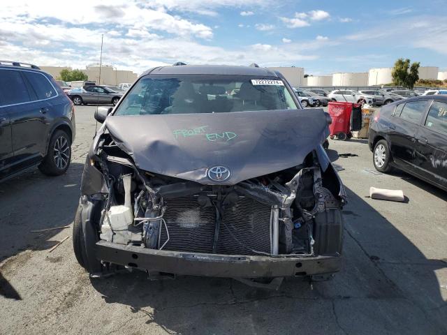 Photo 5 from auction – 2013 TOYOTA SIENNA LE with VIN 5TDKK3DC2DS304507