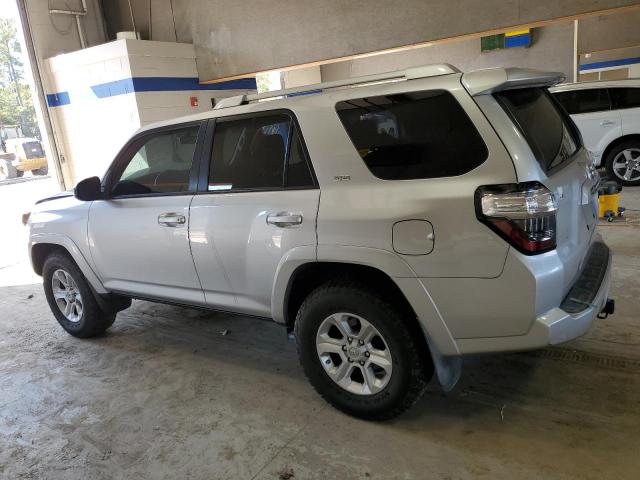 Photo 2 from auction – 2014 TOYOTA 4RUNNER SR with VIN JTEZU5JR7E5067321
