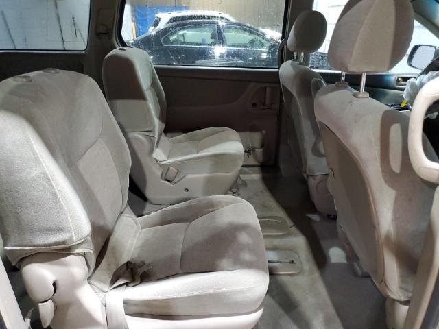 Photo 11 from auction – 2004 TOYOTA SIENNA CE with VIN 5TDZA23C94S145630