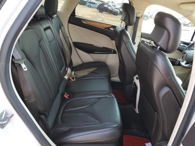 Photo 10 from auction – 2016 LINCOLN MKC SELECT with VIN 5LMCJ2D95GUJ11458