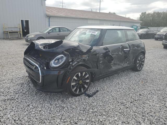 MINI COOPER SE 2024 with VIN WMW13DJ05R2V83486 - Photo from auction