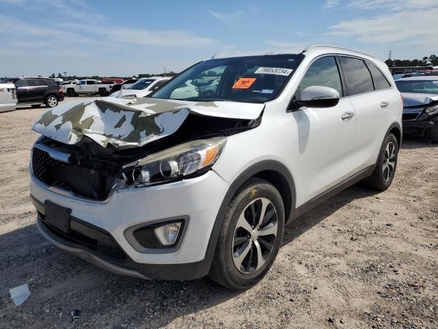 KIA SORENTO EX 2016 with VIN 5XYPH4A14GG039684 - Photo from auction