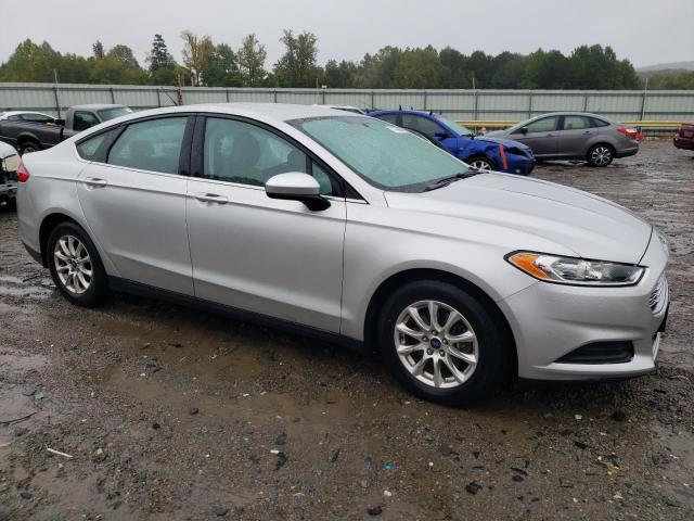 Photo 4 from auction – 2016 FORD FUSION S with VIN 3FA6P0G72GR111108