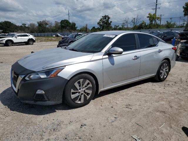 NISSAN ALTIMA S 2019 with VIN 1N4BL4BV7KC135404 - Photo from auction