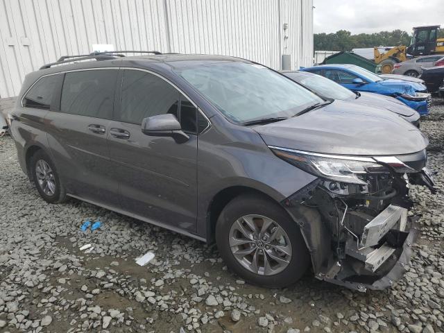 Photo 4 from auction – 2023 TOYOTA SIENNA LE with VIN 5TDKSKFC6PS102927