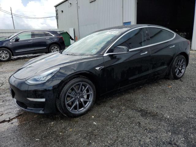 TESLA MODEL 3 2019 с VIN 5YJ3E1EB1KF384745 - Снимка от търг