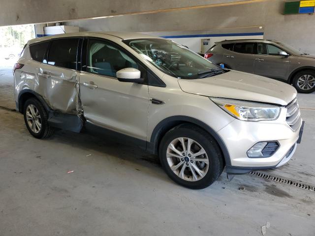Photo 4 from auction – 2017 FORD ESCAPE SE with VIN 1FMCU9GDXHUC27789