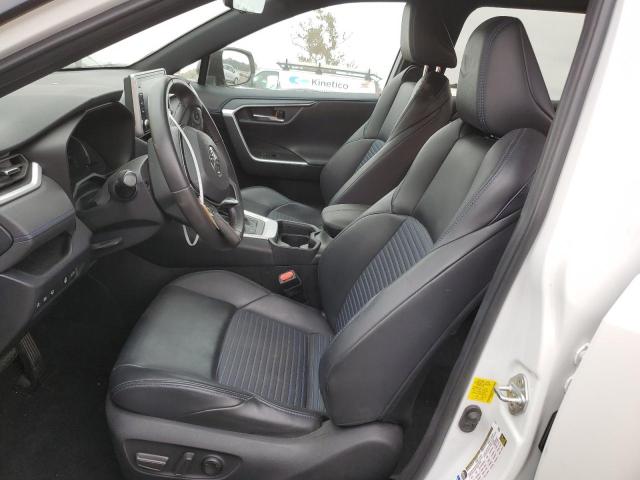 Photo 7 from auction – 2020 TOYOTA RAV4 XSE with VIN 2T3EWRFV2LW081840