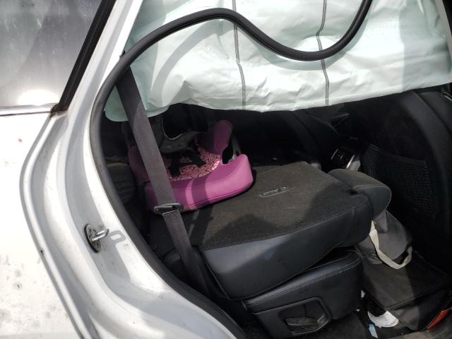 Photo 11 from auction – 2016 KIA SORENTO EX with VIN 5XYPHDA50GG004563