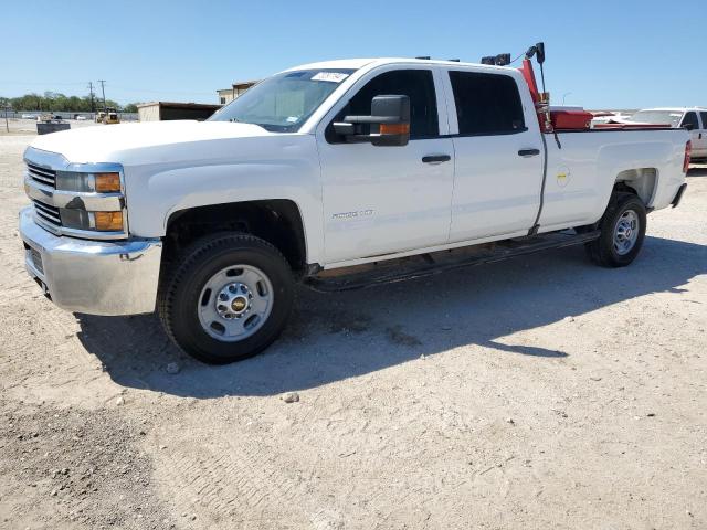 CHEVROLET SILVERADO 2018 with VIN 1GC1CUEG3JF239582 - Photo from auction