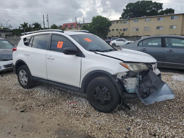 Photo 4 from auction – 2015 TOYOTA RAV4 LE with VIN JTMZFREV4FD055230