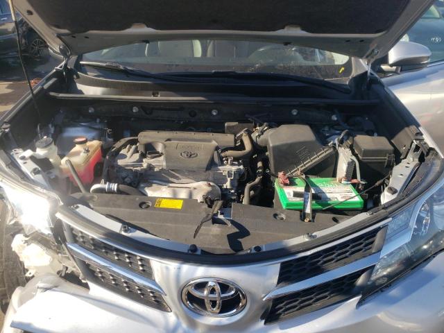 Photo 12 from auction – 2014 TOYOTA RAV4 LIMIT with VIN JTMDFREV0ED091246