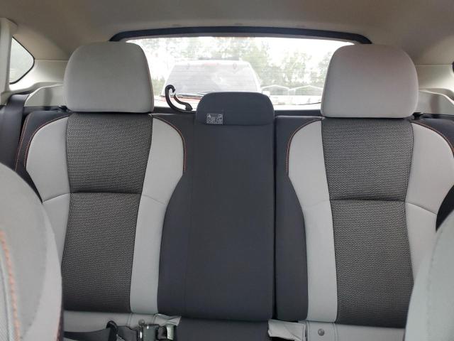 Photo 10 from auction – 2018 SUBARU CROSSTREK with VIN JF2GTABC4JH332093