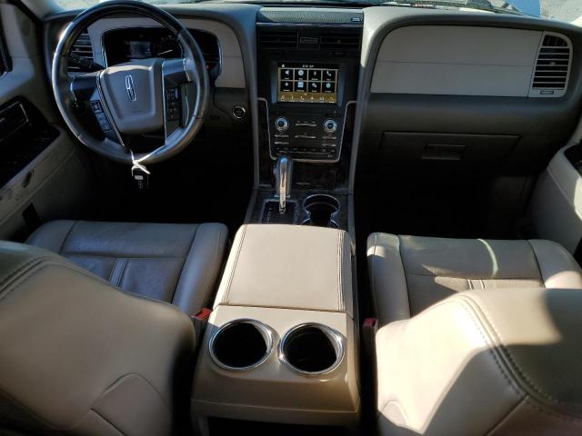 Photo 8 from auction – 2017 LINCOLN NAVIGATOR with VIN 5LMJJ2HT0HEL10829
