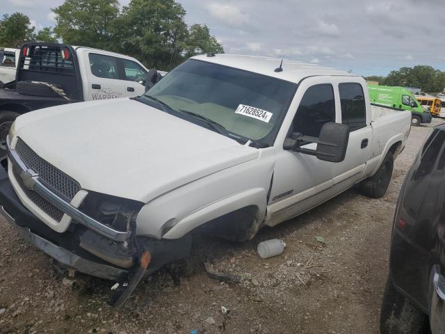 CHEVROLET SILVERADO 2004 with VIN 1GCHK23U84F143773 - Photo from auction