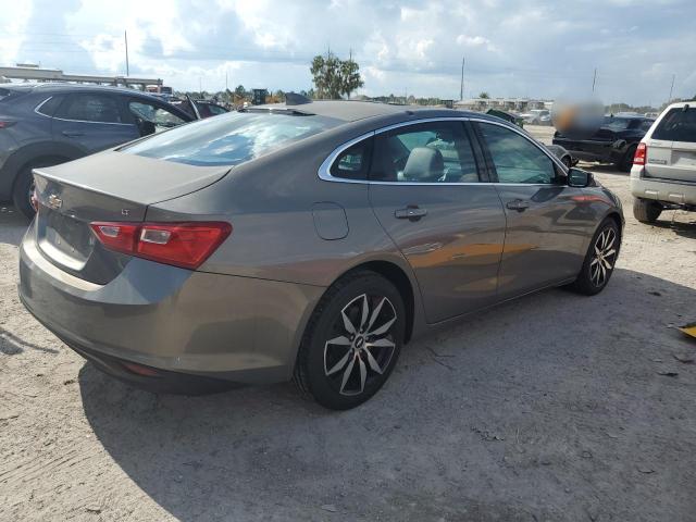 Photo 3 from auction – 2017 CHEVROLET MALIBU LT with VIN 1G1ZE5ST1HF142467