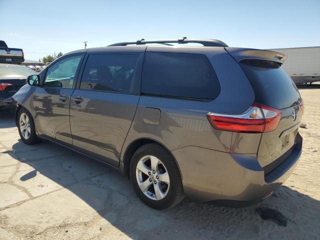 Photo 2 from auction – 2015 TOYOTA SIENNA LE with VIN 5TDKK3DC9FS564129