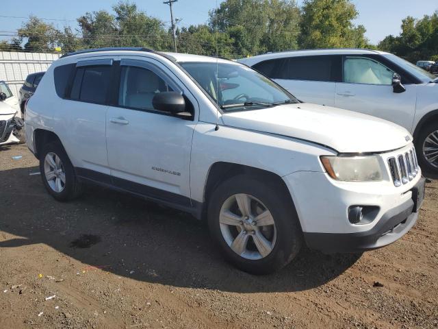 Photo 4 from auction – 2014 JEEP COMPASS SP with VIN 1C4NJCBB6ED865512