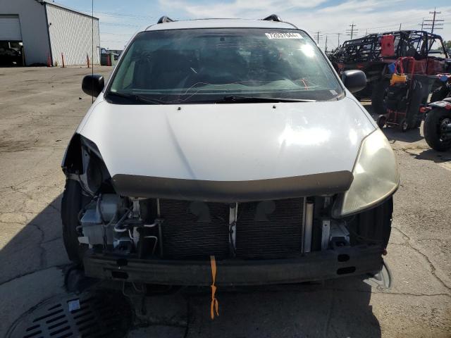 Photo 5 from auction – 2010 TOYOTA SIENNA CE with VIN 5TDKK4CC2AS299666