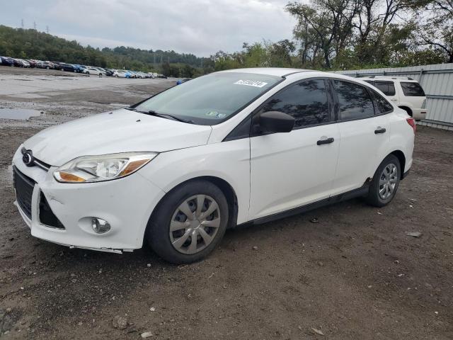 FORD FOCUS S 2014 with VIN 1FADP3E20EL245093 - Photo from auction