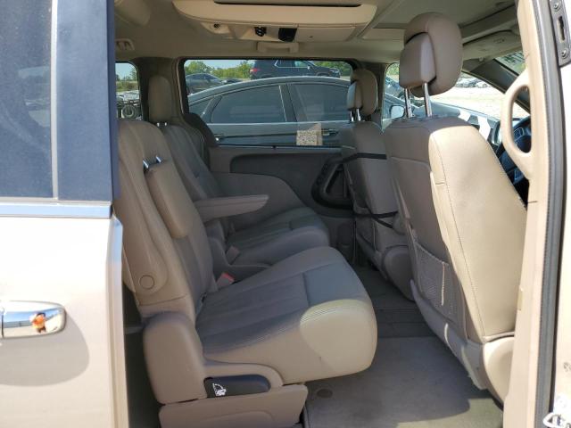 Photo 11 from auction – 2016 CHRYSLER TOWN & COU with VIN 2C4RC1CG7GR119452