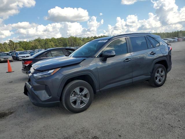 Photo 1 from auction – 2022 TOYOTA RAV4 XLE with VIN 2T3W1RFV9NC184017