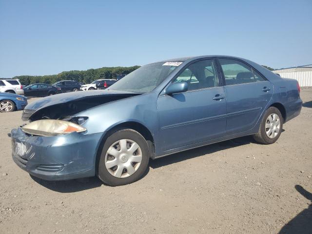 TOYOTA CAMRY LE 2002 with VIN 4T1BE30K02U533874 - Photo from auction