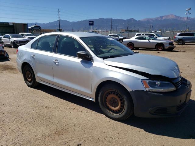Photo 4 from auction – 2013 VOLKSWAGEN JETTA BASE with VIN 3VW1K7AJ7DM221092