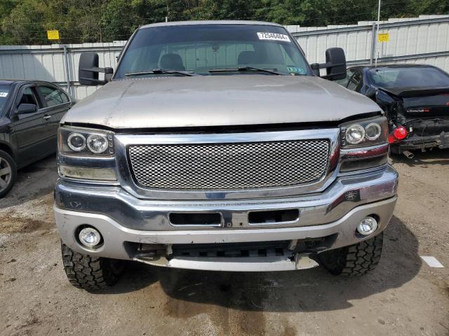 Photo 5 from auction – 2005 GMC NEW SIERRA with VIN 2GTEK13T151189698