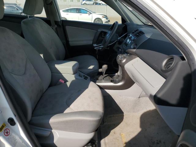Photo 7 from auction – 2009 TOYOTA RAV4 with VIN JTMBF33V89D012838