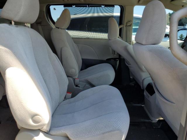 Photo 11 from auction – 2012 TOYOTA SIENNA LE with VIN 5TDJK3DC8CS044527