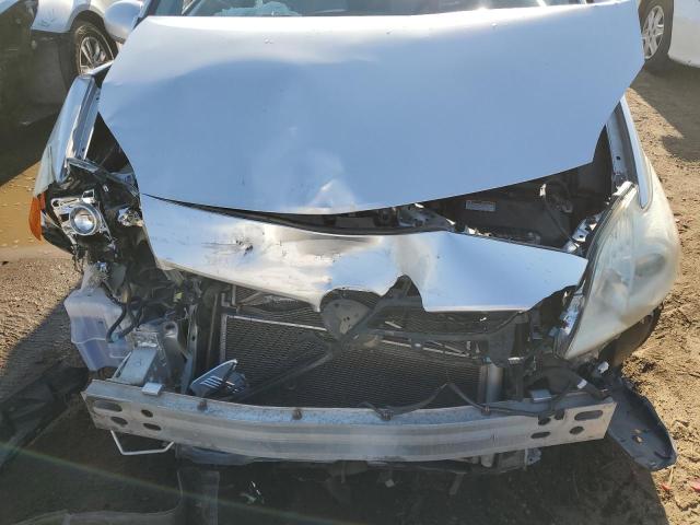 Photo 11 from auction – 2013 TOYOTA PRIUS with VIN JTDKN3DU4D5639595