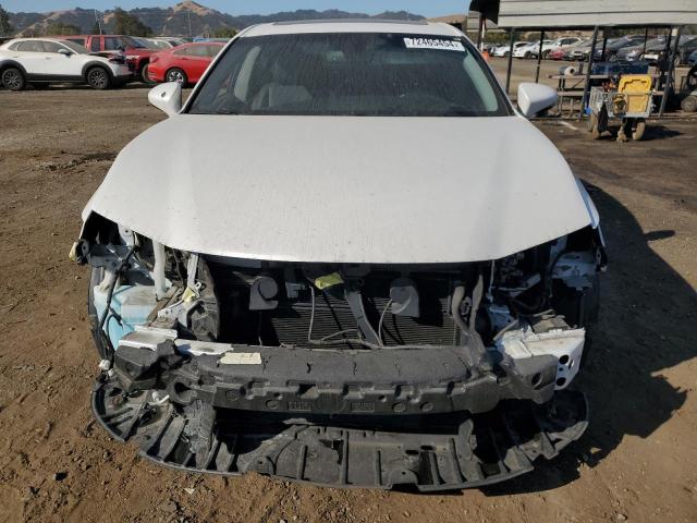 Foto 5 de la subasta – 2016 LEXUS ES 300H con VIN JTHBW1GG5G2107736