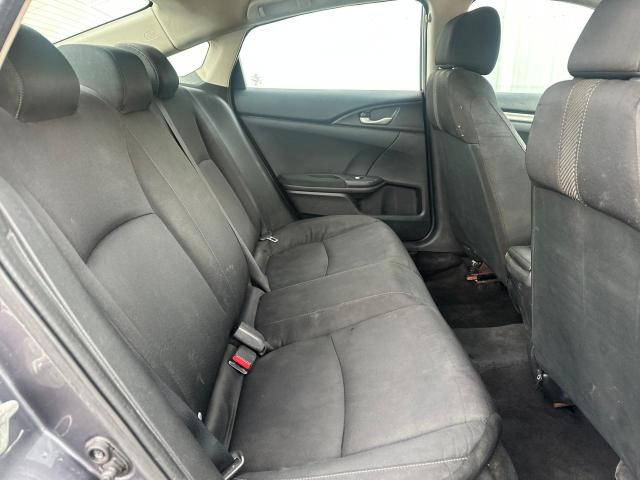 Photo 6 from auction – 2017 HONDA CIVIC LX with VIN 19XFC2F57HE005828