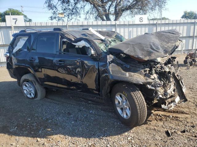 Photo 4 from auction – 2021 TOYOTA 4RUNNER SR with VIN JTEMU5JR3M5895939